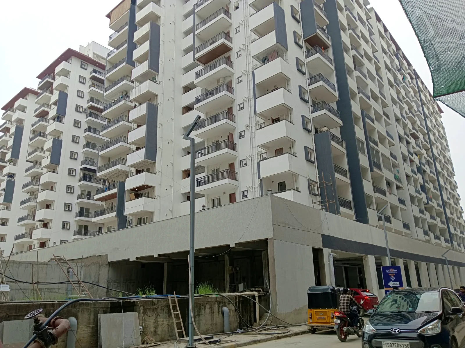 Royal Orchids - Project frontage